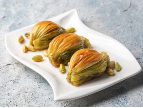 Taze Fırınlanmış 750 Gr Midye Baklava